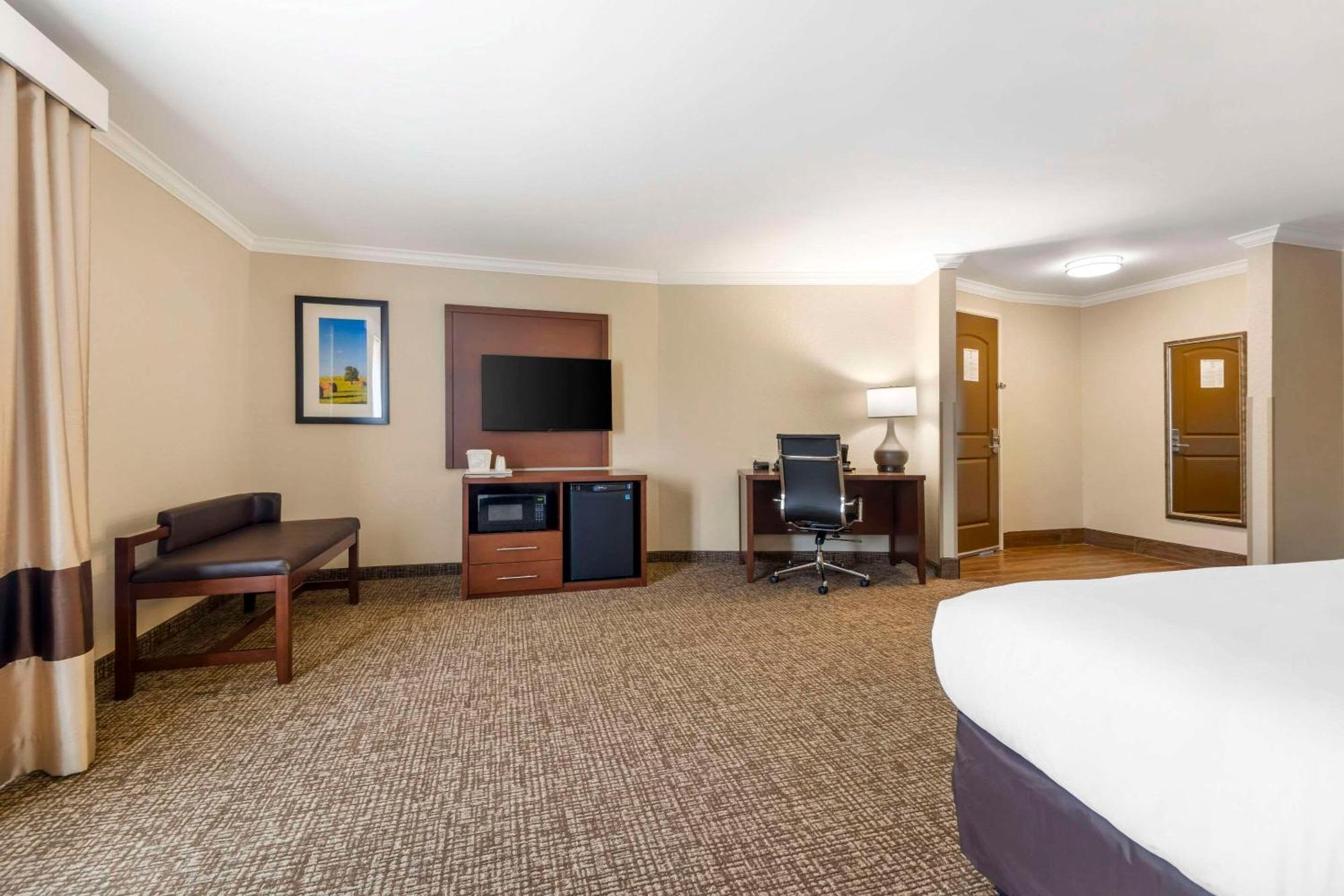 Comfort Suites Elizabethtown Exterior foto